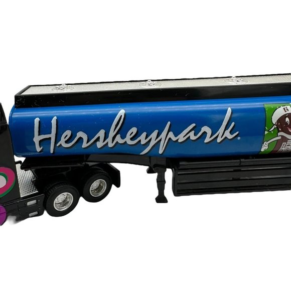 Hershey Park PA Toy Big Rig Truck Cab Separates from Trailer Realtoy Brand - Picture 3 of 15